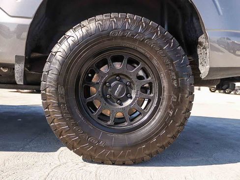 Used 2022 Ford F150 XLT w/ Equipment Group 302A High AWD/4WD image 10