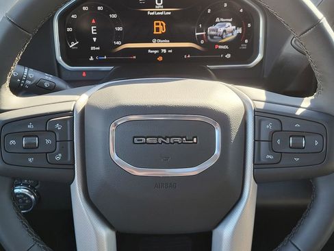 New 2026 GMC Sierra 2500 Denali w/ Denali Reserve Package image 12