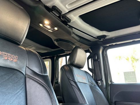 Used 2021 Jeep Wrangler Unlimited Rubicon image 17