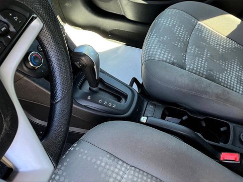 Used 2020 Chevrolet Sonic LT image 13