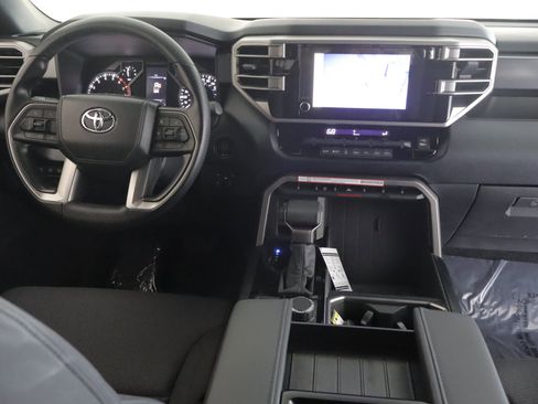 Used 2025 Toyota Tundra SR5 w/ SR5 Convenience Package AWD/4WD image 2