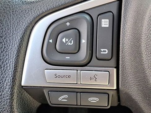 Used 2018 Subaru Forester 2.5i Premium w/ All-Weather Package image 23