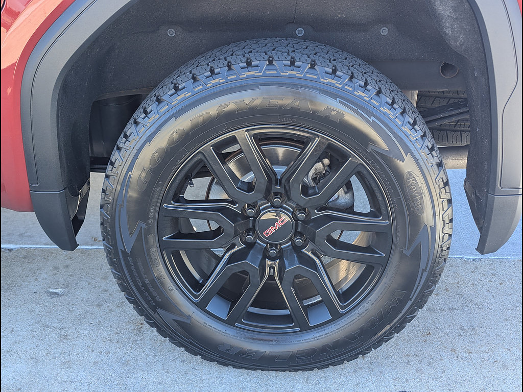 Used 2020 GMC Sierra 1500 Elevation w/ Elevation Value Package AWD/4WD image 15