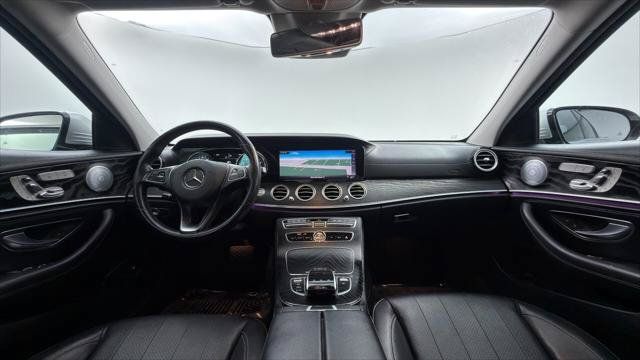 Used 2018 Mercedes-Benz E 300 4MATIC w/ Premium 1 Package image 26