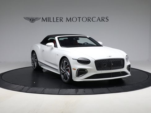 New 2025 Bentley Continental GT Speed image 22