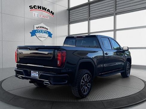 Used 2026 GMC Sierra 1500 AT4 w/ AT4 Premium Package AWD/4WD image 4