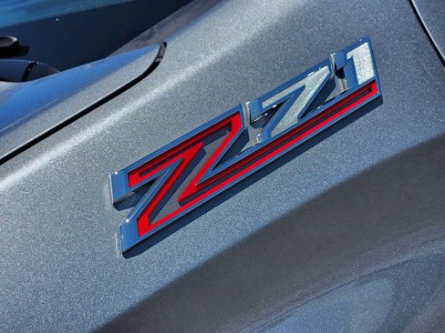 Used 2025 Chevrolet Silverado 1500 RST AWD/4WD image 10