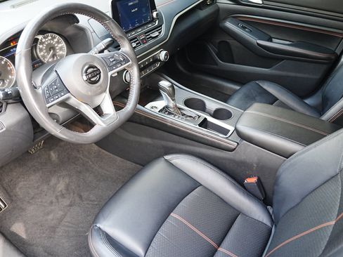Used 2022 Nissan Altima 2.5 SR image 8