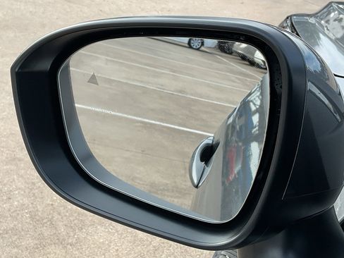 New 2026 Nissan Rogue SV image 10