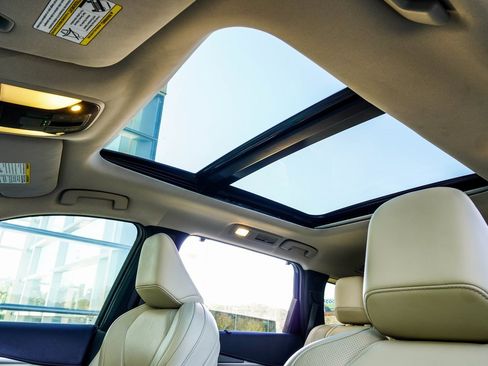 Used 2023 INFINITI QX60 Luxe w/ Cargo Package image 39