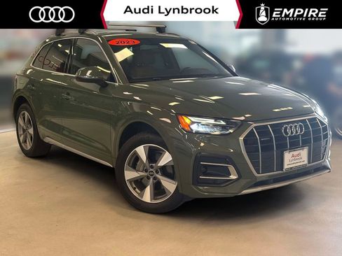 Used 2024 Audi Q5 2.0T Premium w/ Convenience Package AWD/4WD image 1