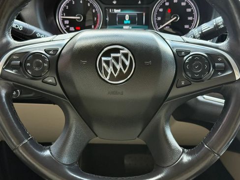 Used 2018 Buick Enclave Essence FWD image 56