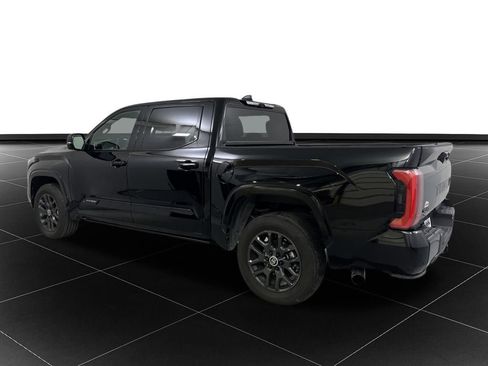 Used 2024 Toyota Tundra Platinum image 3