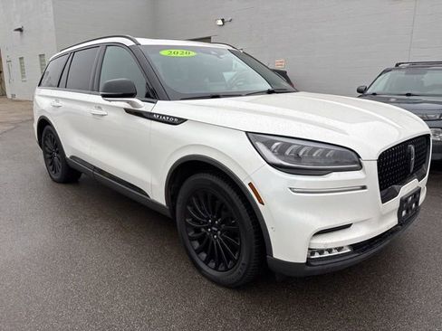 Used 2020 Lincoln Aviator Reserve w/ Equipment Group 201A image 3