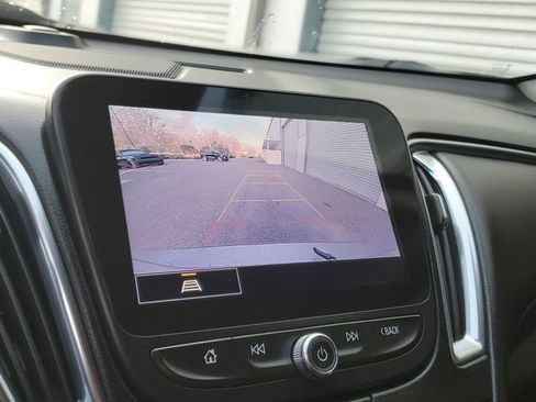 Used 2022 Chevrolet Malibu Premier image 22