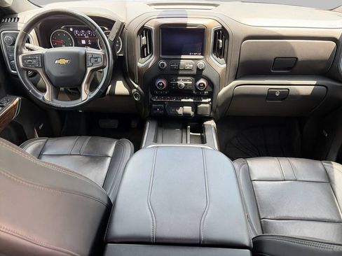 Used 2023 Chevrolet Silverado 2500 High Country w/ Z71 Off-Road Package AWD/4WD image 9