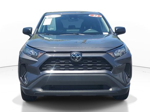 Certified 2022 Toyota RAV4 LE image 2