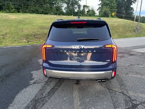 Used 2023 Kia Telluride SX X-Line AWD/4WD image 4
