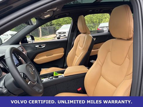 Certified 2025 Volvo XC60 B5 Ultra w/ Protection Package Premier image 18