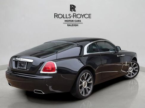 Used 2021 Rolls-Royce Wraith RWD image 3