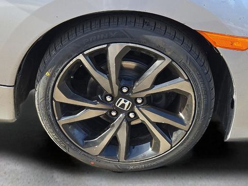 Used 2019 Honda Civic Sport image 8