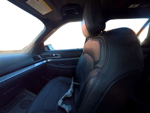 Used 2019 Ford Explorer Sport w/ Equipment Group 401A AWD/4WD image 25