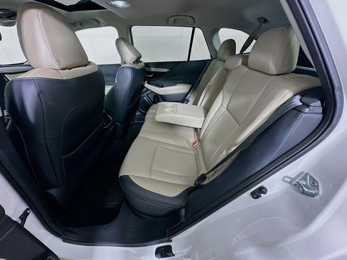 Used 2022 Subaru Outback Limited AWD/4WD image 29