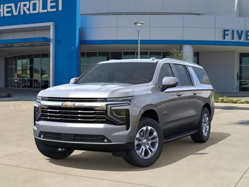 New 2026 Chevrolet Suburban LT w/ Comfort Package RWD image 4