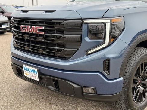 New 2026 GMC Sierra 1500 Elevation w/ Preferred Package image 15