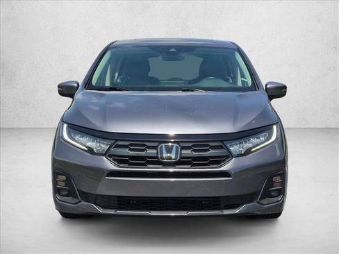 Used 2025 Honda Odyssey EX-L image 3