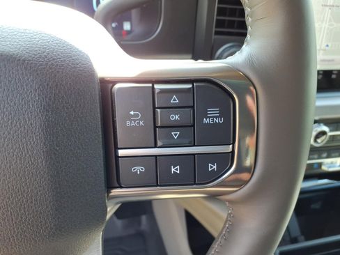 New 2026 Ford F250 Platinum AWD/4WD image 22