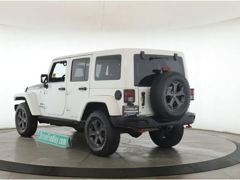 Used 2017 Jeep Wrangler Unlimited Rubicon image 8