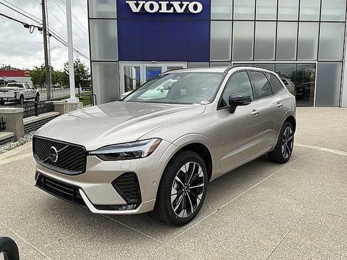 New 2026 Volvo XC60 B5 Plus w/ Protection Package Premier AWD/4WD image 3