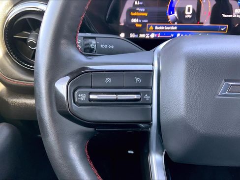 Certified 2024 Chevrolet Colorado Z71 w/ Z71 Convenience Package 2 image 24