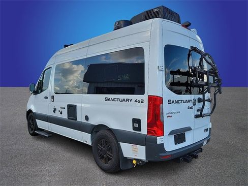 Used 2022 Mercedes-Benz Sprinter 2500 image 6