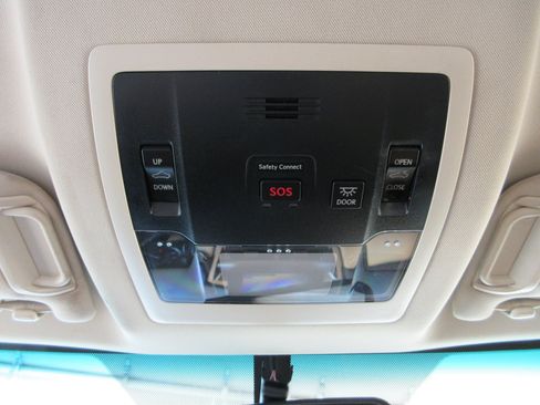 Used 2017 Lexus NX 200t AWD w/ Premium Package image 18
