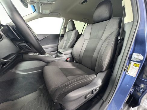 Used 2022 Subaru Outback Premium AWD/4WD image 17