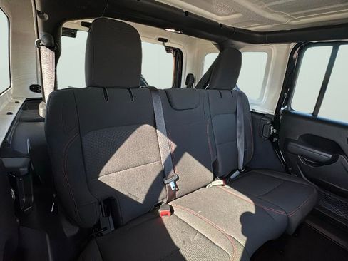 Used 2022 Jeep Wrangler Unlimited Rubicon w/ LED Lighting Group image 21