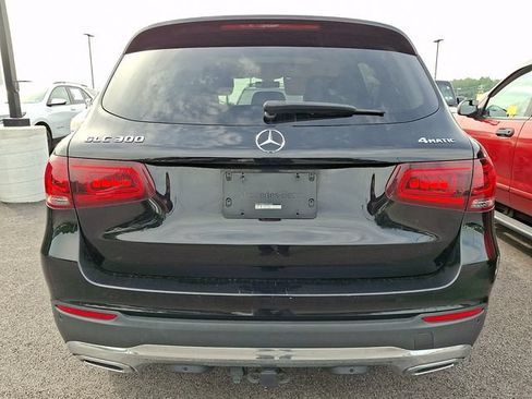 Used 2020 Mercedes-Benz GLC 300 4MATIC image 5