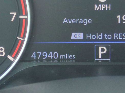 Used 2024 Nissan Altima 2.5 SV image 12