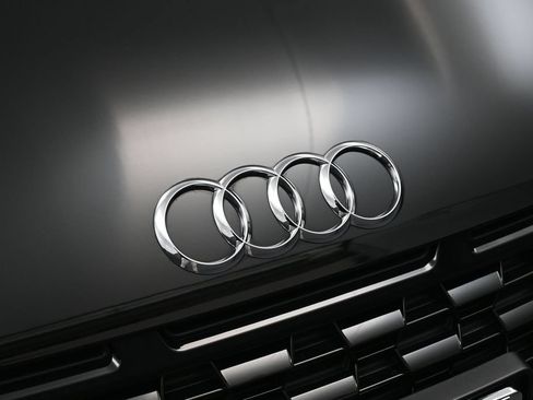 Used 2023 Audi R8 V10 performance w/ Carbon Exterior Package RWD image 13