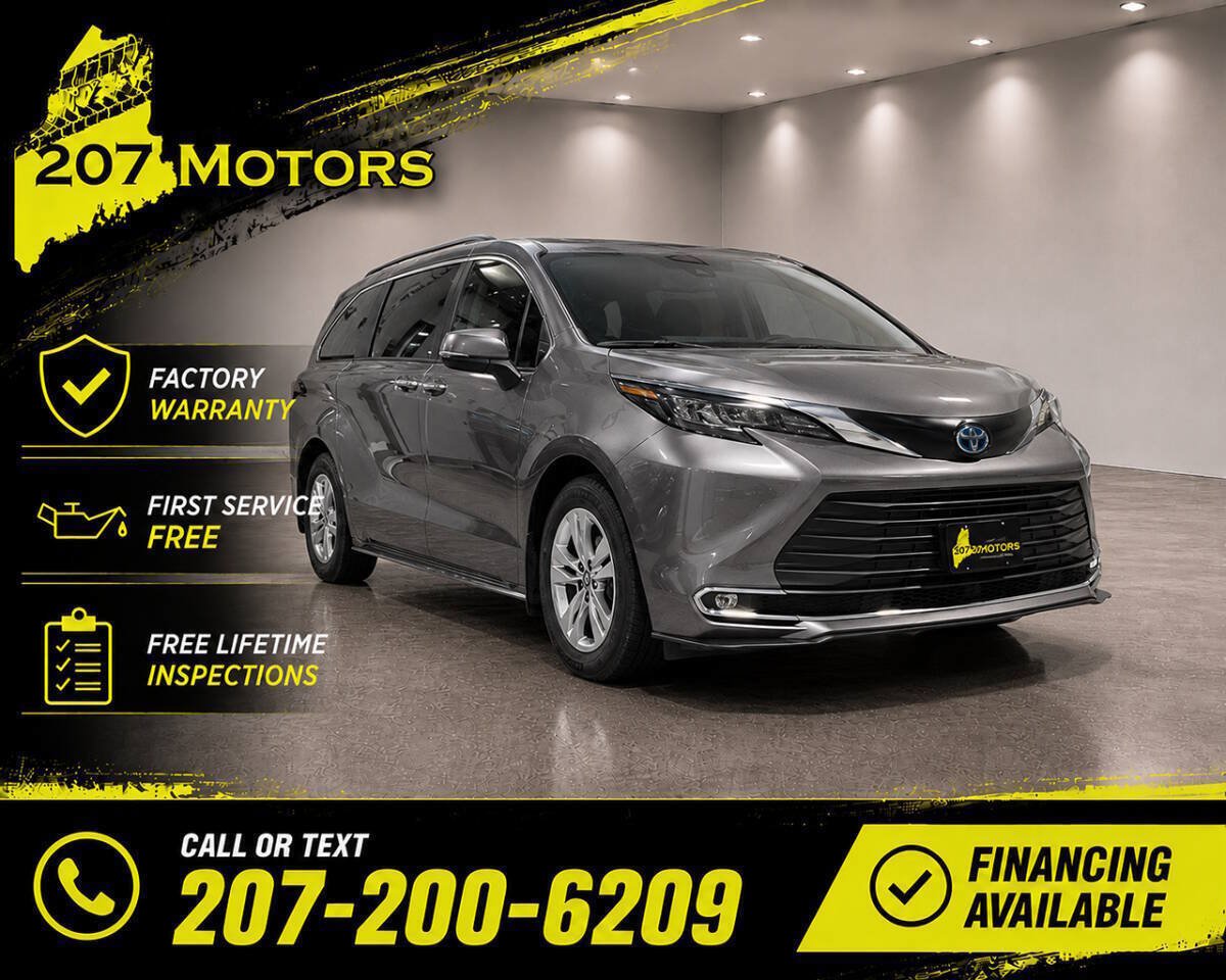 Used 2024 Toyota Sienna XLE w/ XLE Plus Package AWD/4WD image 1