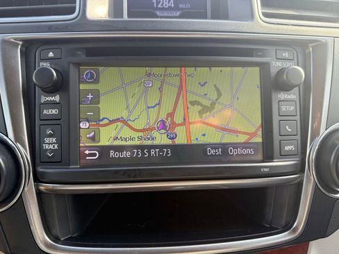 Used 2013 Toyota Highlander Limited image 20