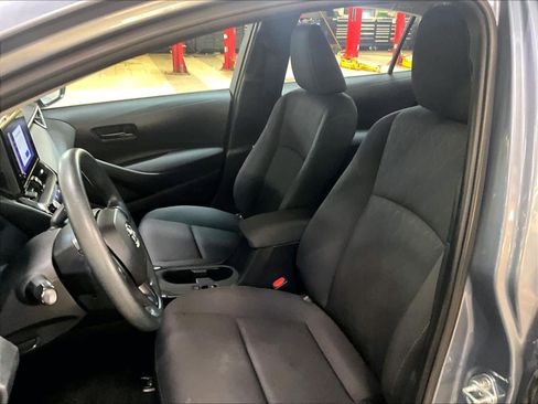 Used 2023 Toyota Corolla LE image 10