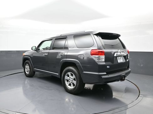 Used 2011 Toyota 4Runner SR5 w/ Premium Pkg w/Leather AWD/4WD image 8