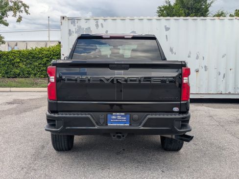 Used 2021 Chevrolet Silverado 1500 Custom w/ Rally Edition RWD image 6