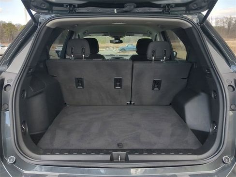 Used 2020 Chevrolet Equinox LS w/ LS Convenience Package image 12