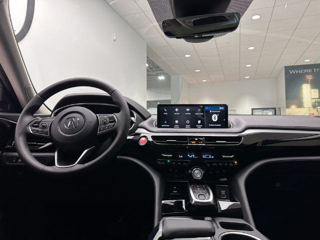Used 2024 Acura MDX SH-AWD image 13