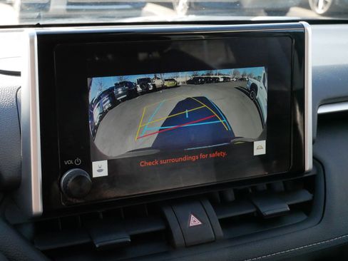 Used 2024 Toyota RAV4 XLE image 29