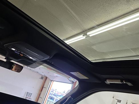 New 2025 Lincoln Navigator Reserve w/ Jet Appearance Package image 15